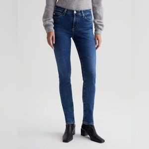 AG. Prima Vapor Wash. Cigarette Leg Denim. Size 30